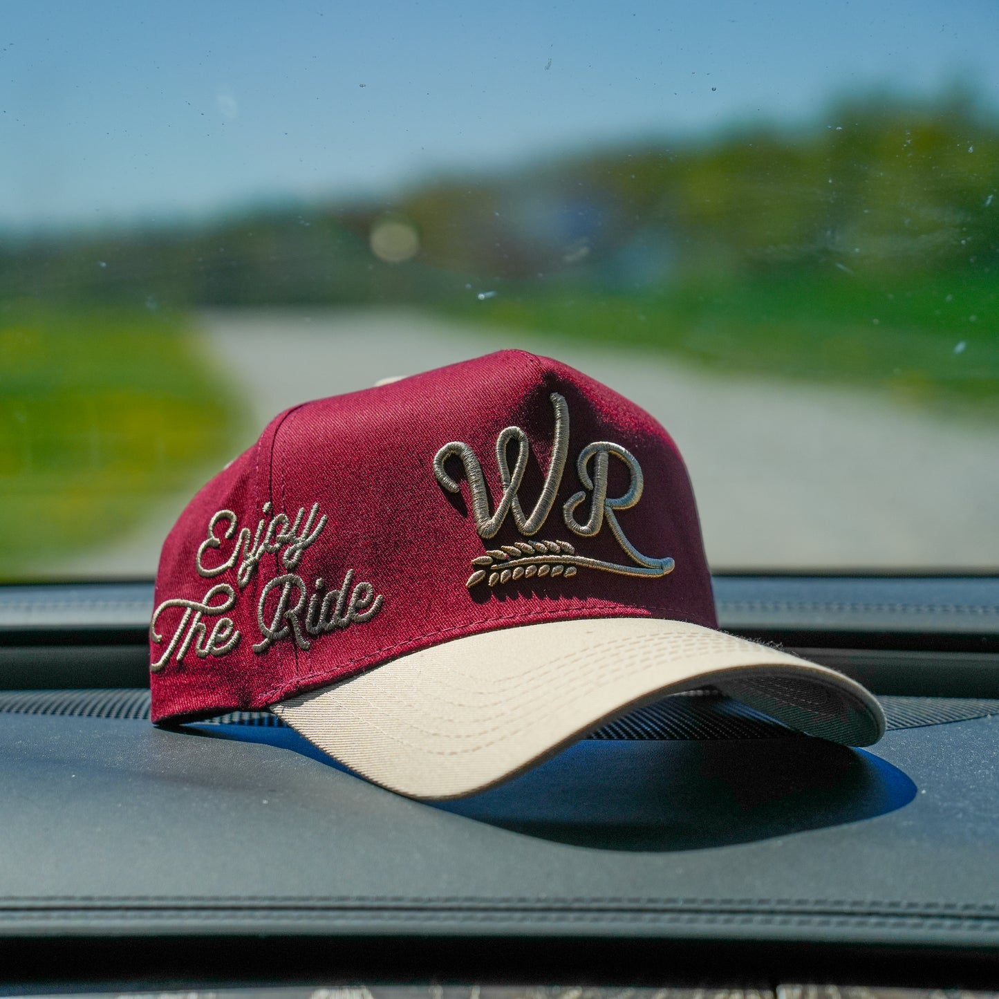 The Weekender (Maroon)