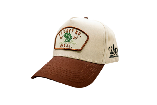 Bass Bucket (Brown/White)
