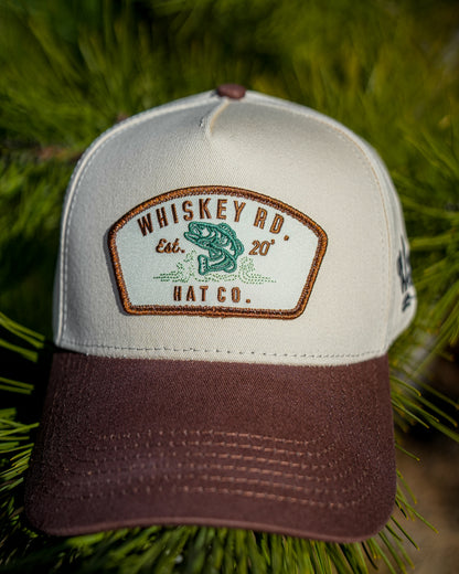 Bass Bucket (Brown/White)